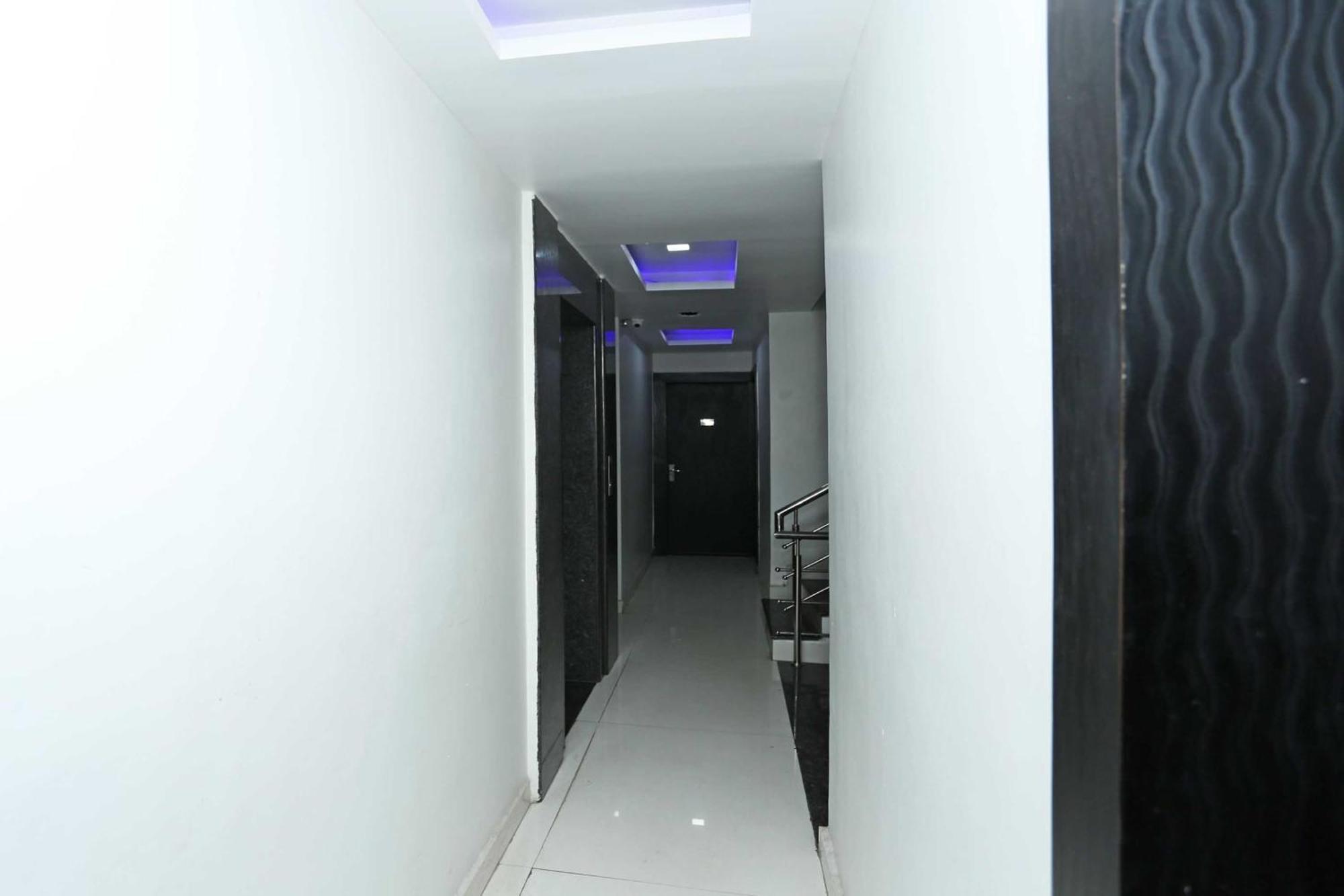 Collection O 3995 Hotel Shree Kishan Palace Bhopal Exterior photo